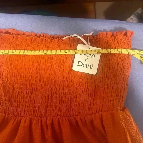 NWT DAVI & DANI Orange Smocked Strapless Dress - Picture 5 of 6